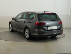 Volkswagen Passat - 2016