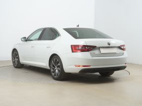 Škoda Superb - 2015