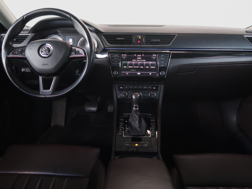 Škoda Superb, 2015