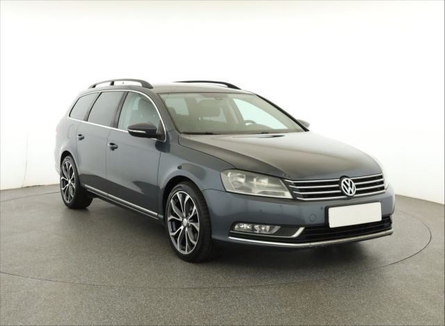Volkswagen Passat 2011