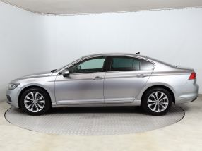 Volkswagen Passat - 2019