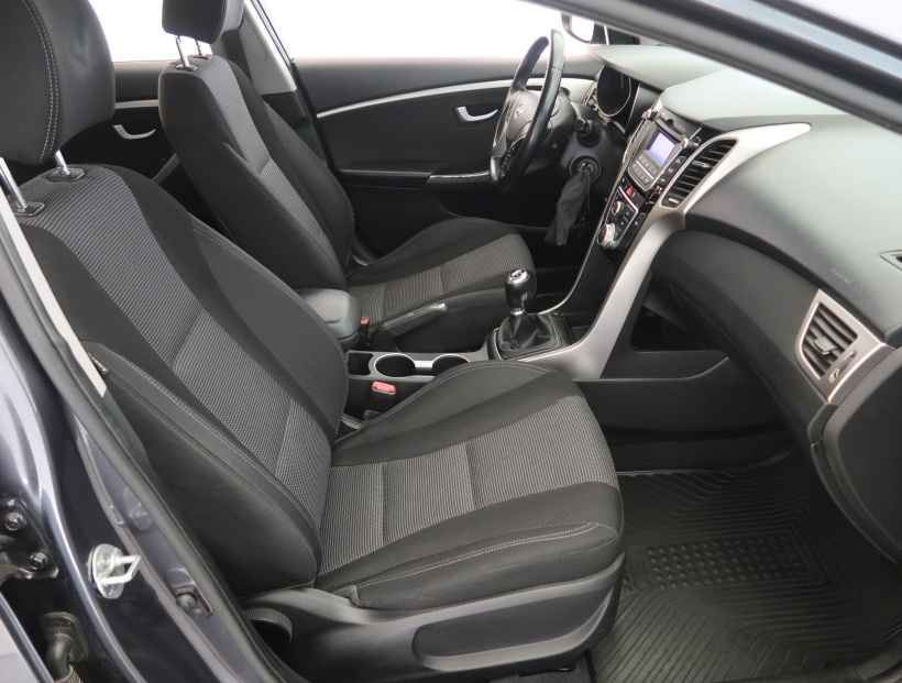 Hyundai i30, 2016