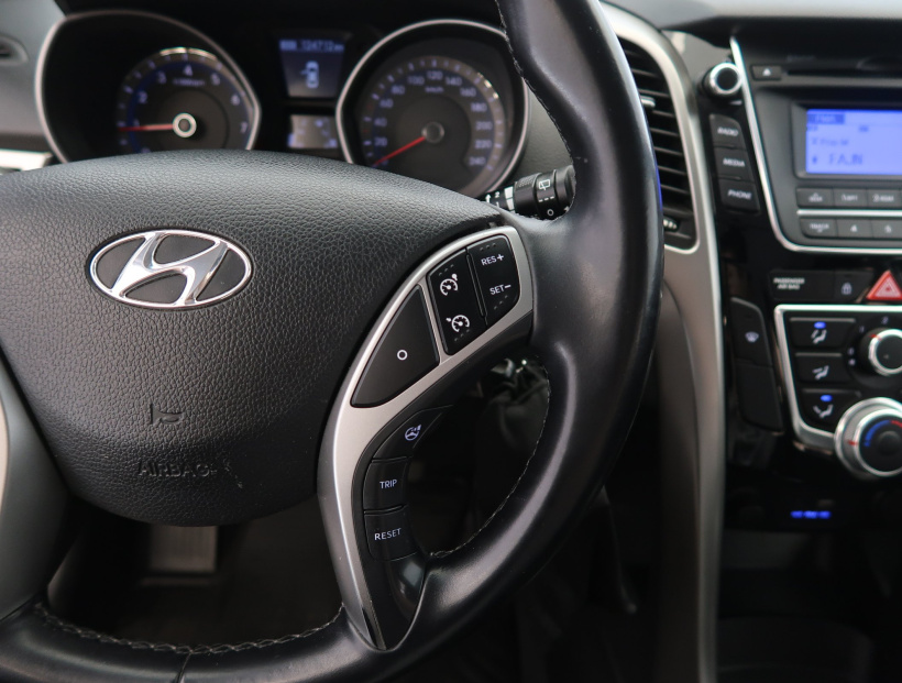 Hyundai i30, 2016