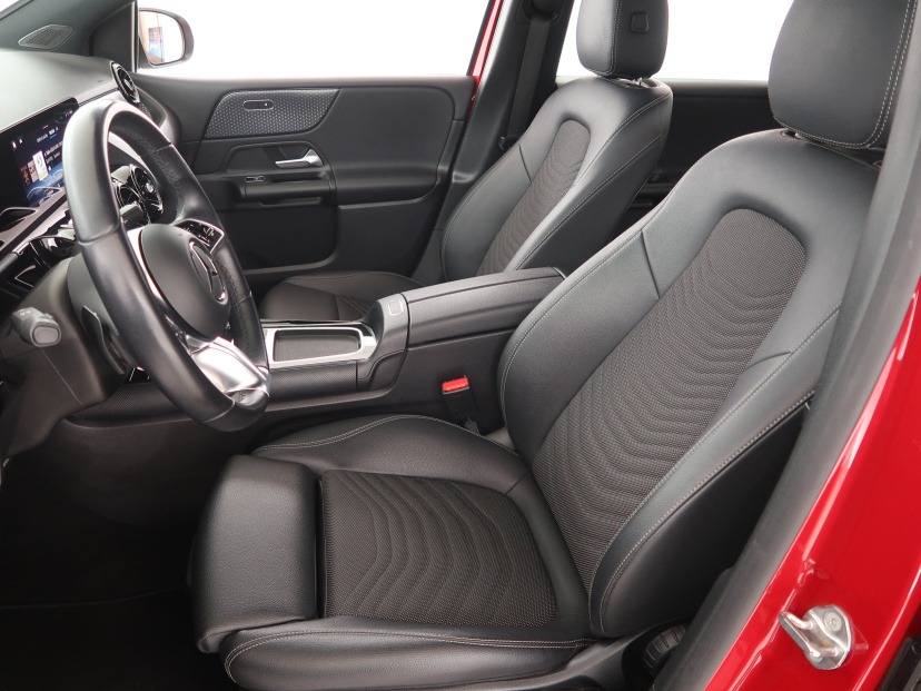 Mercedes-Benz B, 2023