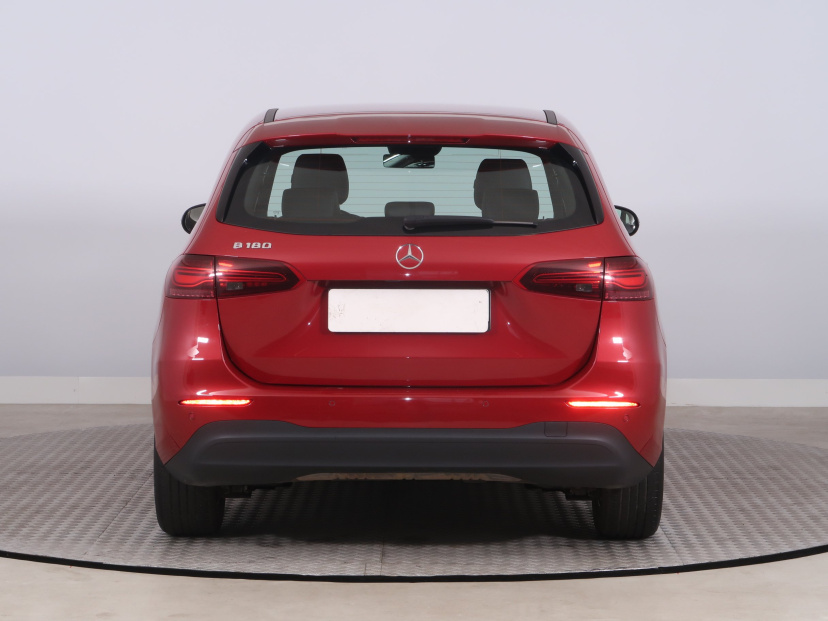 Mercedes-Benz B, 2023