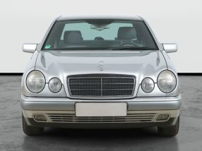 Mercedes-Benz E - 1996