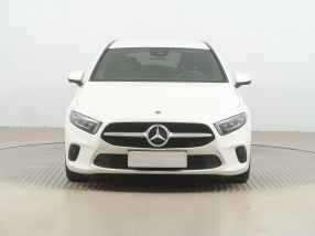 Mercedes-Benz A - 2022