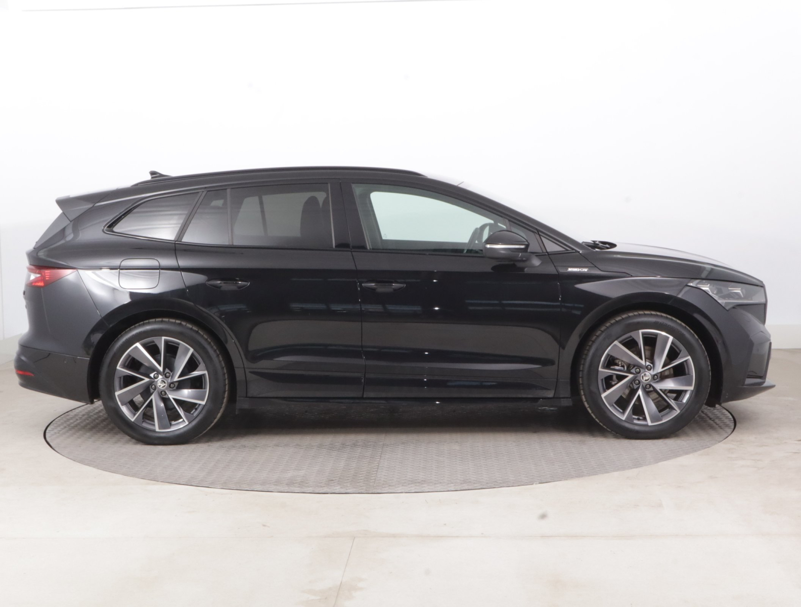 Škoda Enyaq - 2023