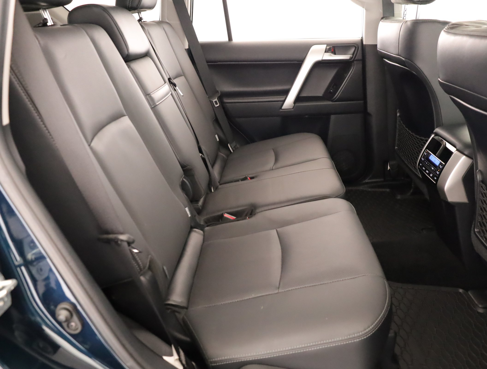Toyota Land Cruiser - 2023
