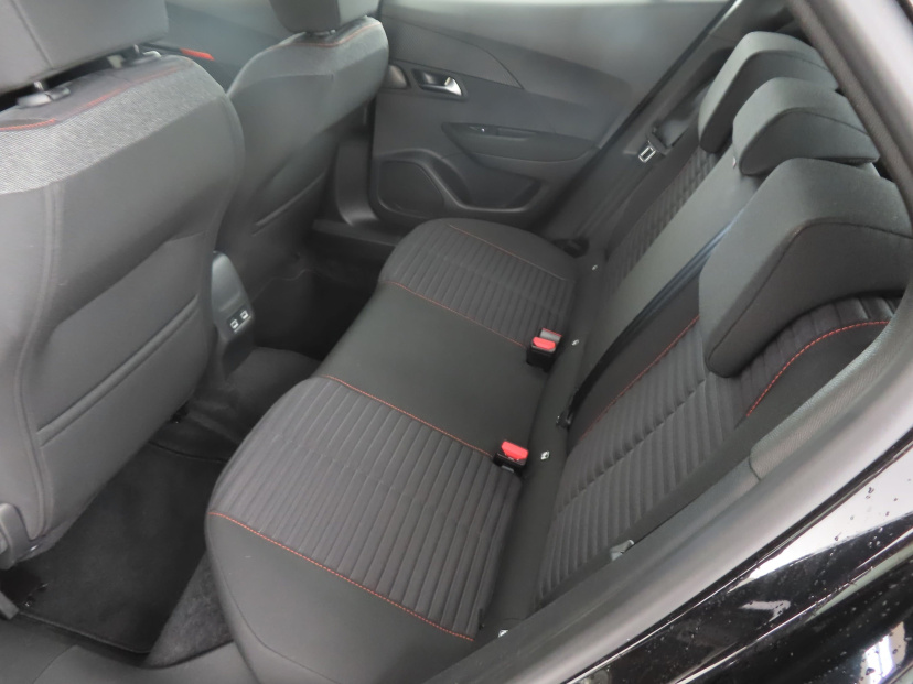 Peugeot e-2008, 2023