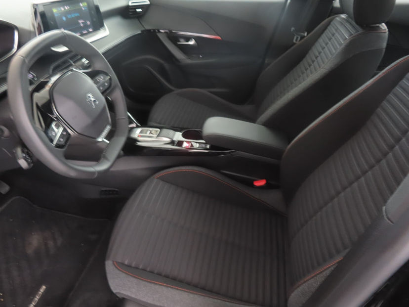 Peugeot e-2008, 2023