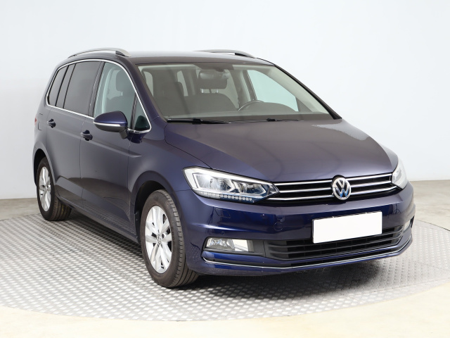 Volkswagen Touran 2016