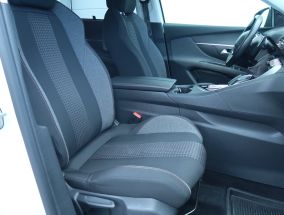 Peugeot 5008 - 2020