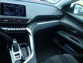 Peugeot 5008 - 2020