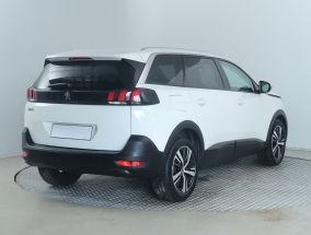 Peugeot 5008 - 2020