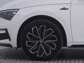 Škoda Scala - 2022