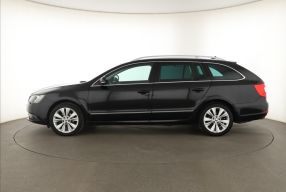 Škoda Superb - 2015