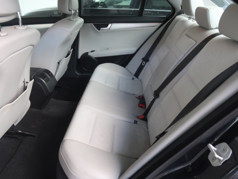 Mercedes-Benz C, 2013