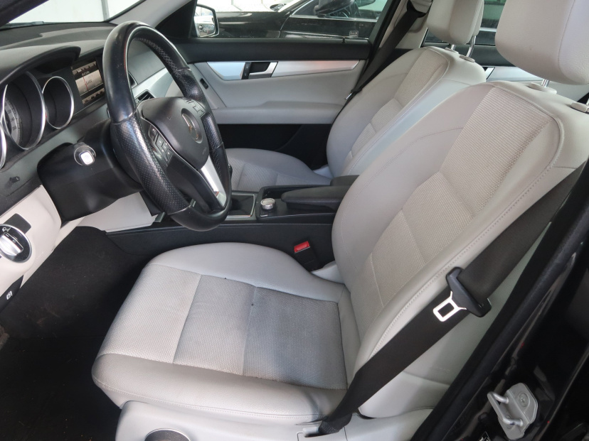 Mercedes-Benz C, 2013