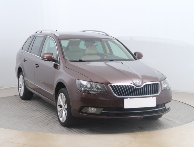 Škoda Superb 2014