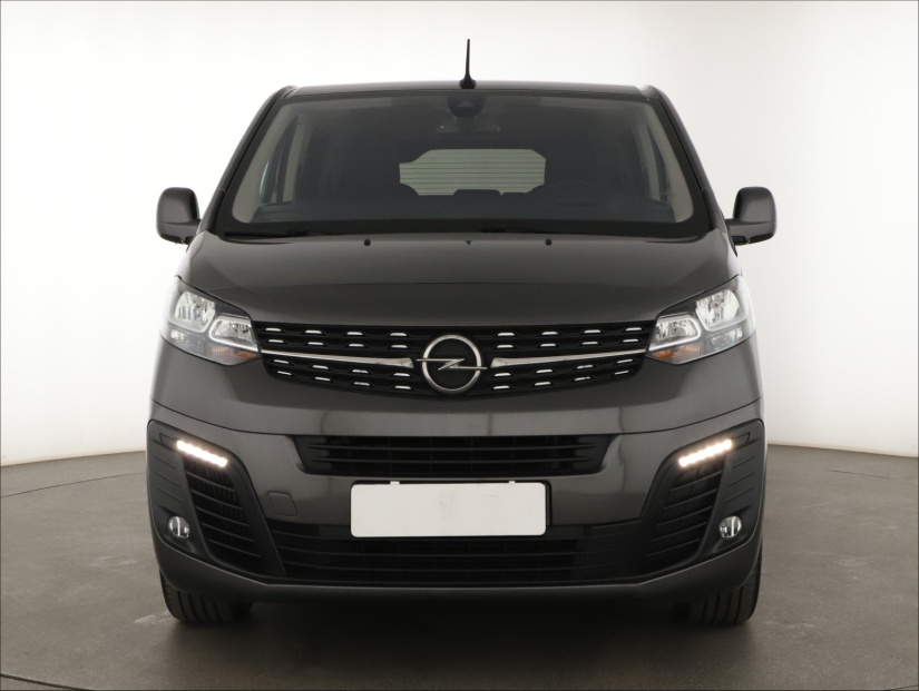 Opel Zafira Life, 2021