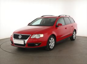 Volkswagen Passat - 2010