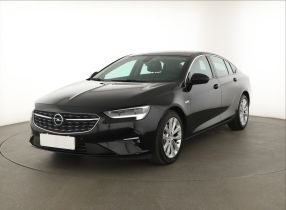 Opel Insignia - 2021