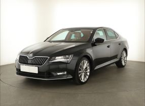Škoda Superb - 2019