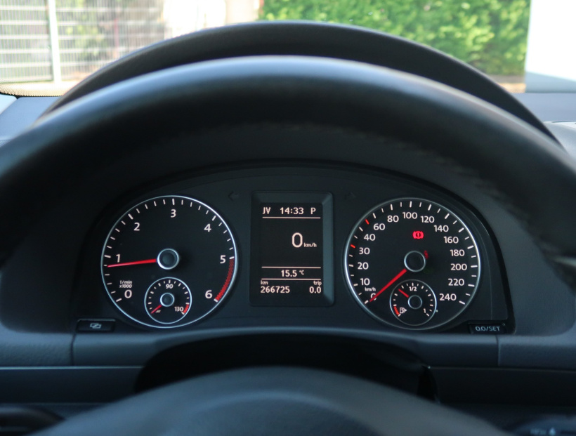 Volkswagen Touran, 2011