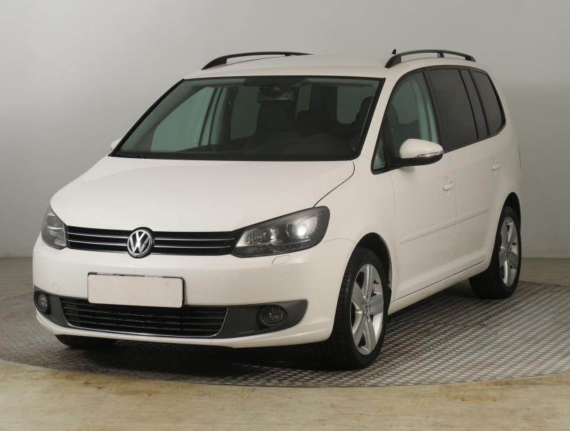 Volkswagen Touran, 2011