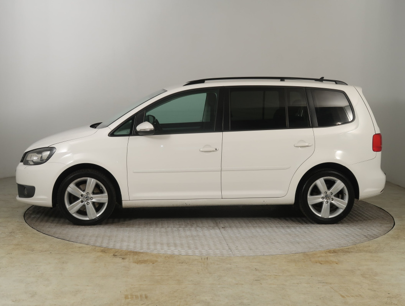 Volkswagen Touran, 2011
