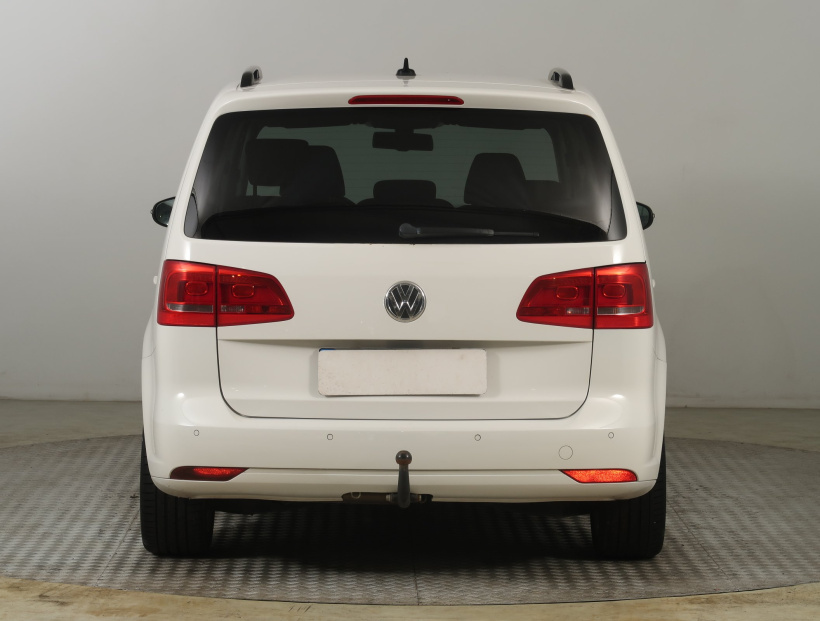 Volkswagen Touran, 2011