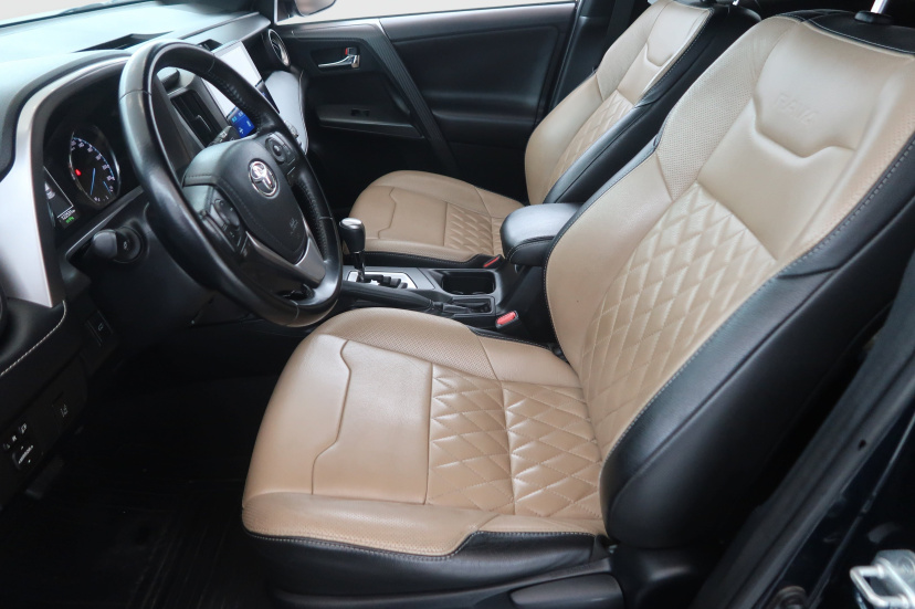 Toyota RAV 4, 2017