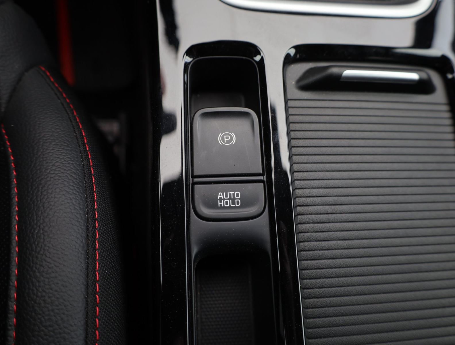 Kia ProCeed - 2024
