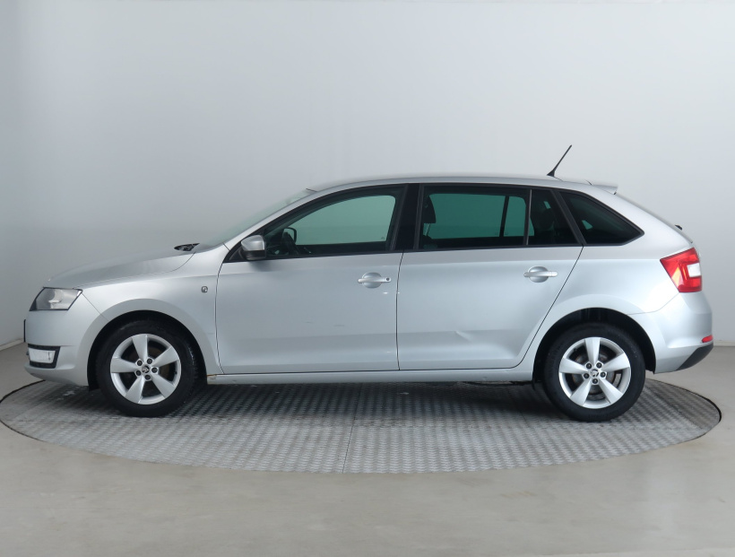 Škoda Rapid Spaceback, 2015