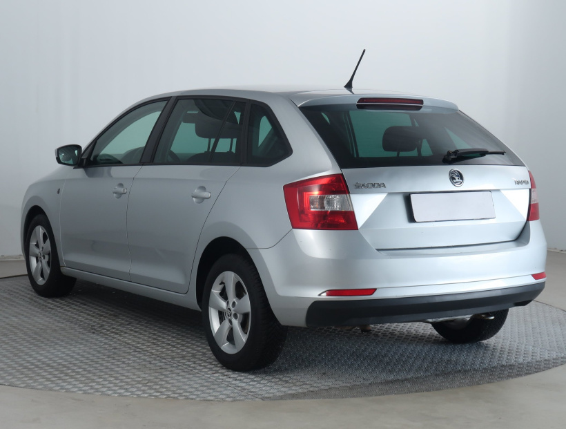 Škoda Rapid Spaceback, 2015