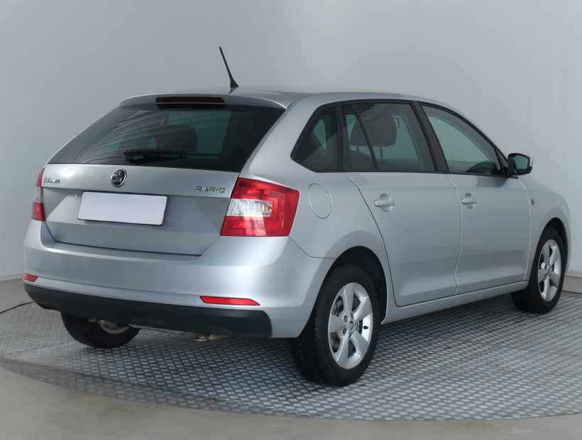 Škoda Rapid Spaceback, 2015