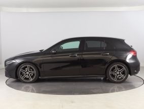 Mercedes-Benz A - 2023