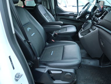 Ford Tourneo Custom - 2023