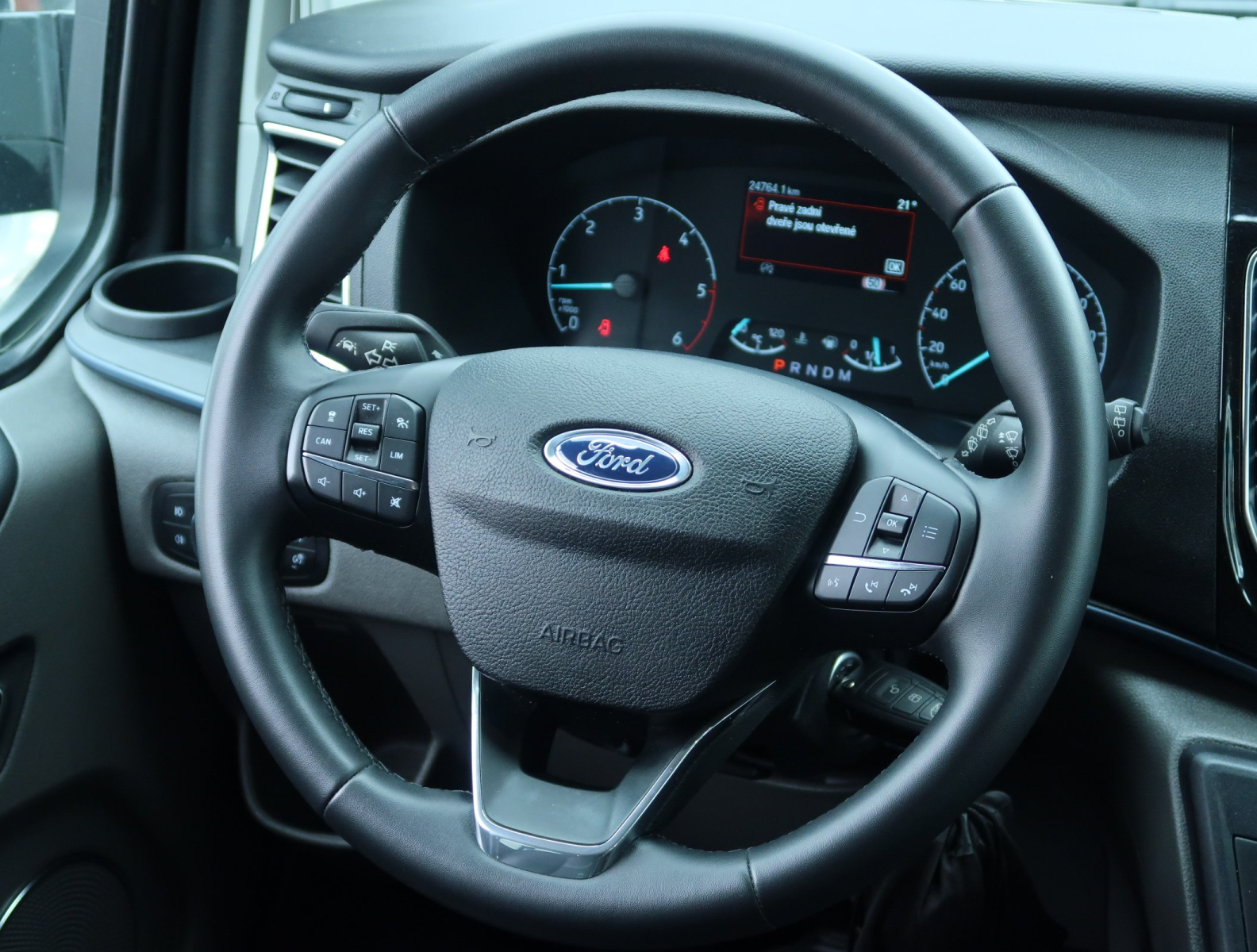Ford Tourneo Custom - 2023