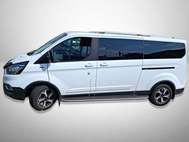 Ford Tourneo Custom 2023