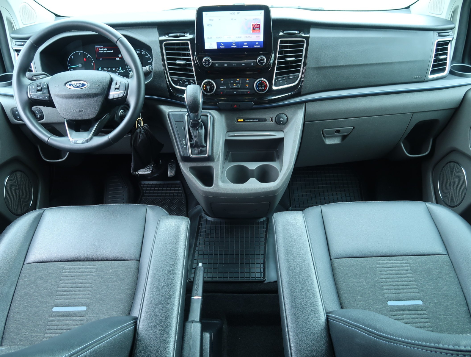 Ford Tourneo Custom - 2023