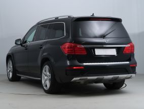 Mercedes-Benz GL - 2015