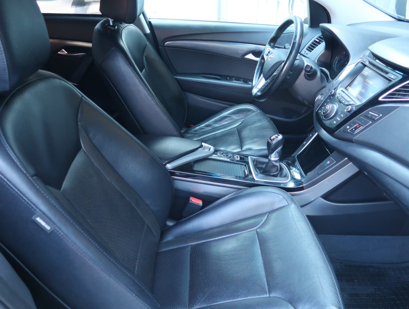 Hyundai i40, 2013