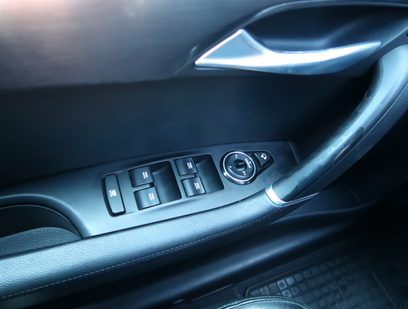Hyundai i40, 2013