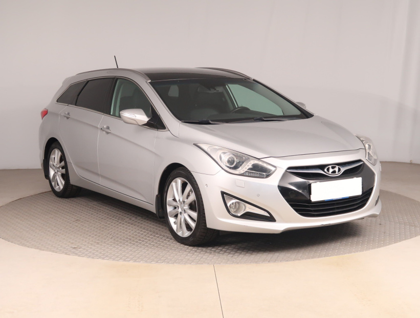 Hyundai i40, 2013