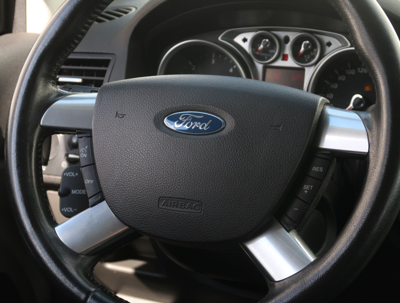Ford Kuga, 2009
