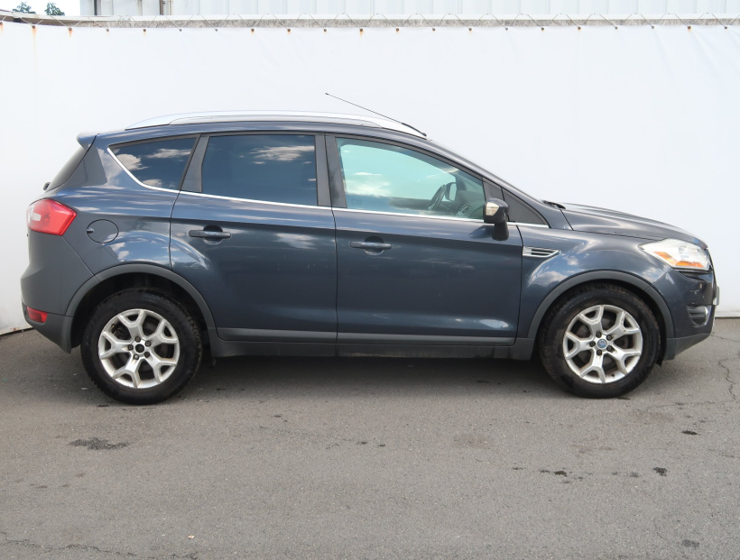 Ford Kuga, 2009