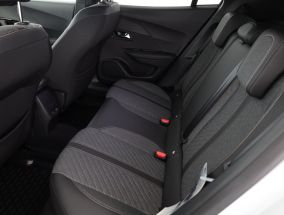 Peugeot 2008 - 2024