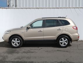 Hyundai Santa Fe - 2010